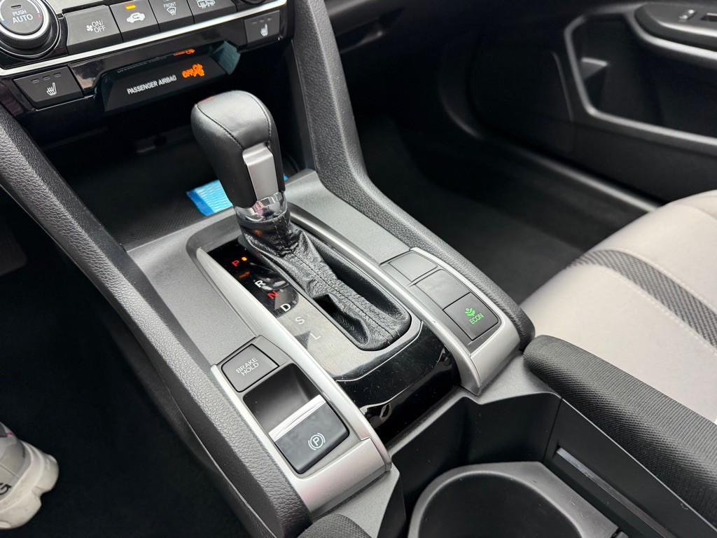 2018 Honda Civic Image 15