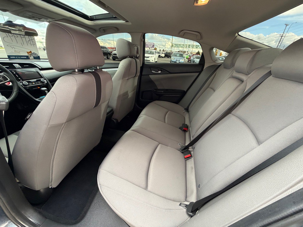 2018 Honda Civic Image 18