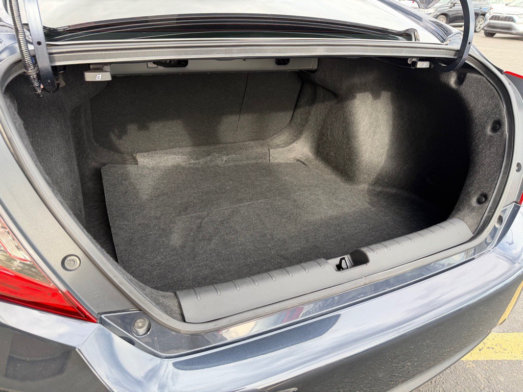 2018 Honda Civic Image 19