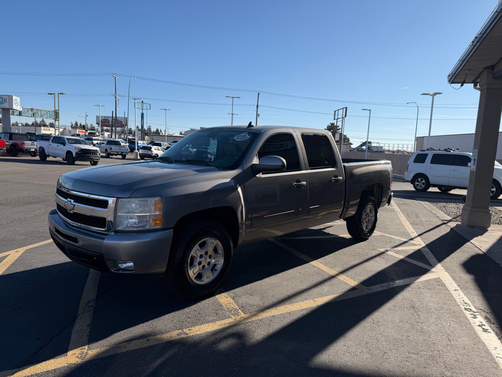 2008 Chevrolet Silverado 1500 Image 3