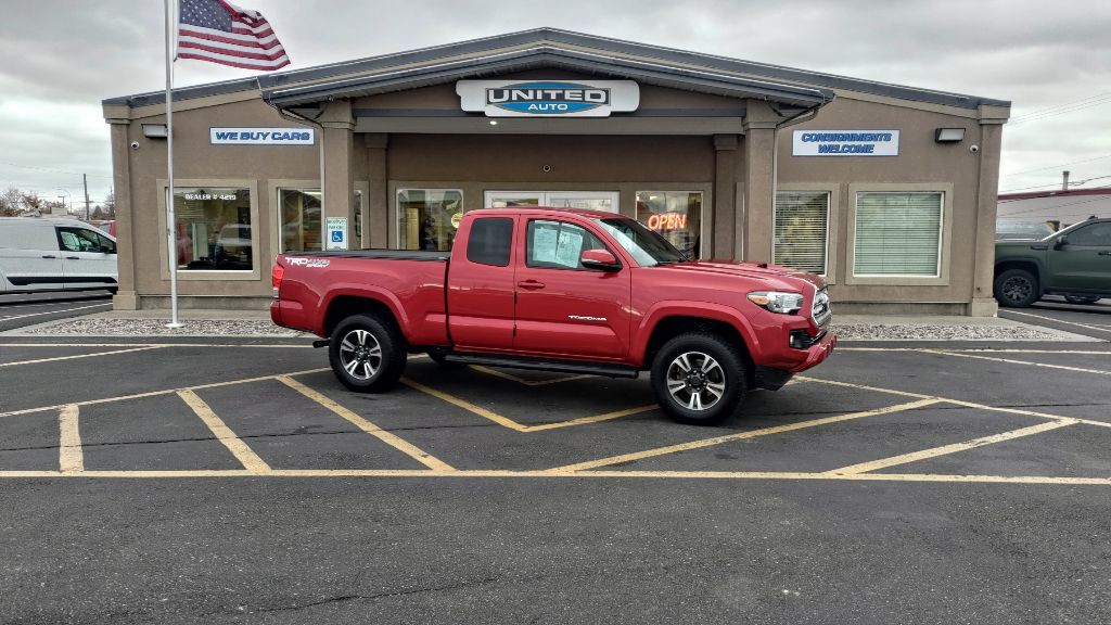 2016 Toyota Tacoma Image 1