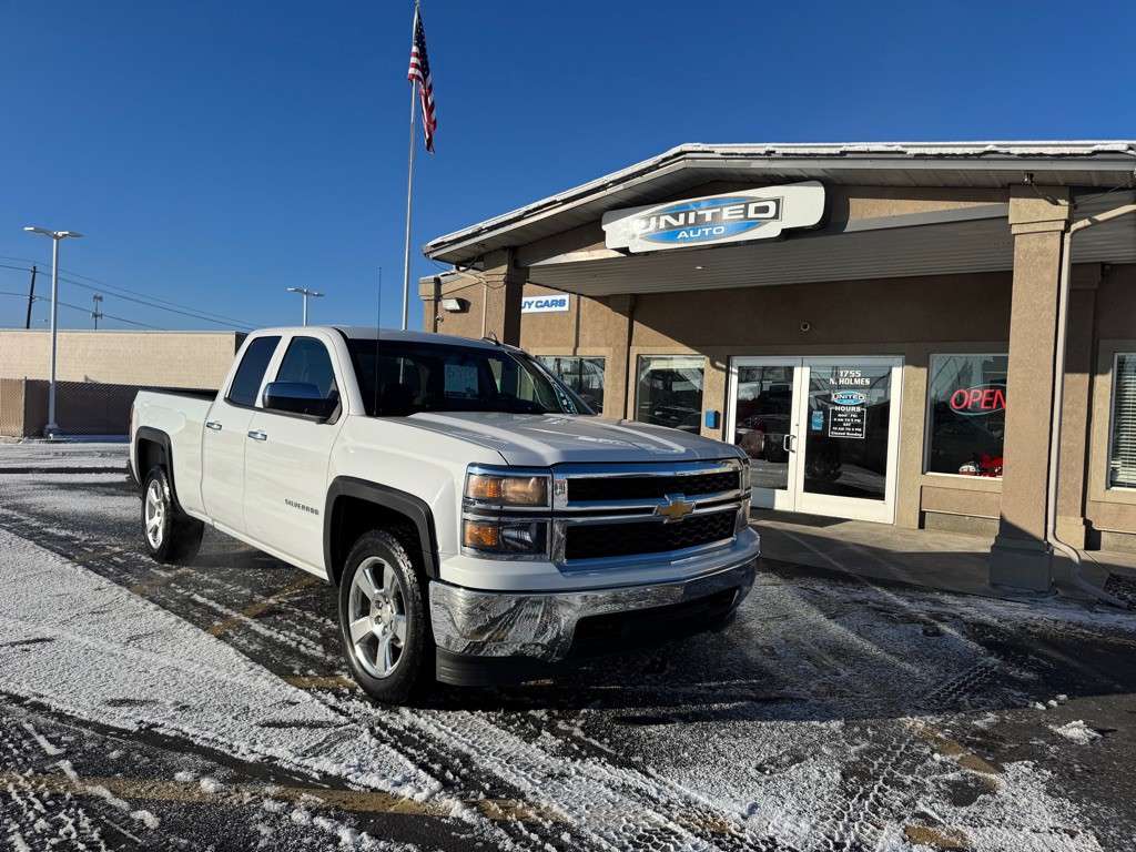 2015 Chevrolet Silverado 1500 Image 2