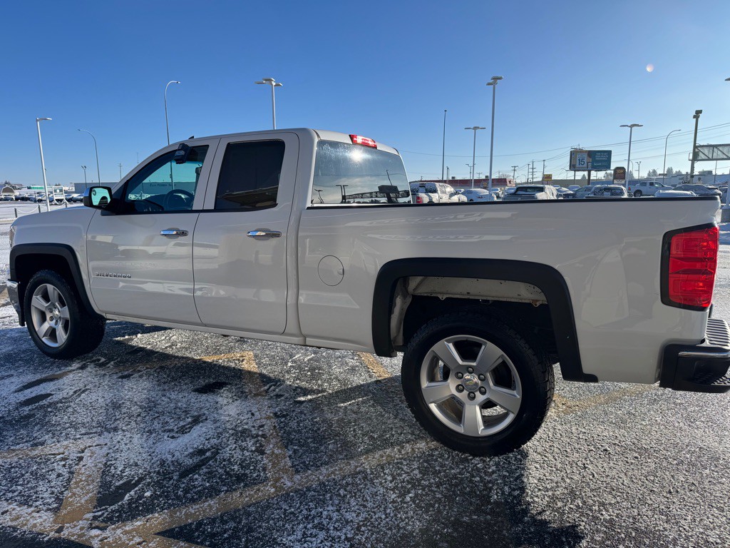2015 Chevrolet Silverado 1500 Image 3