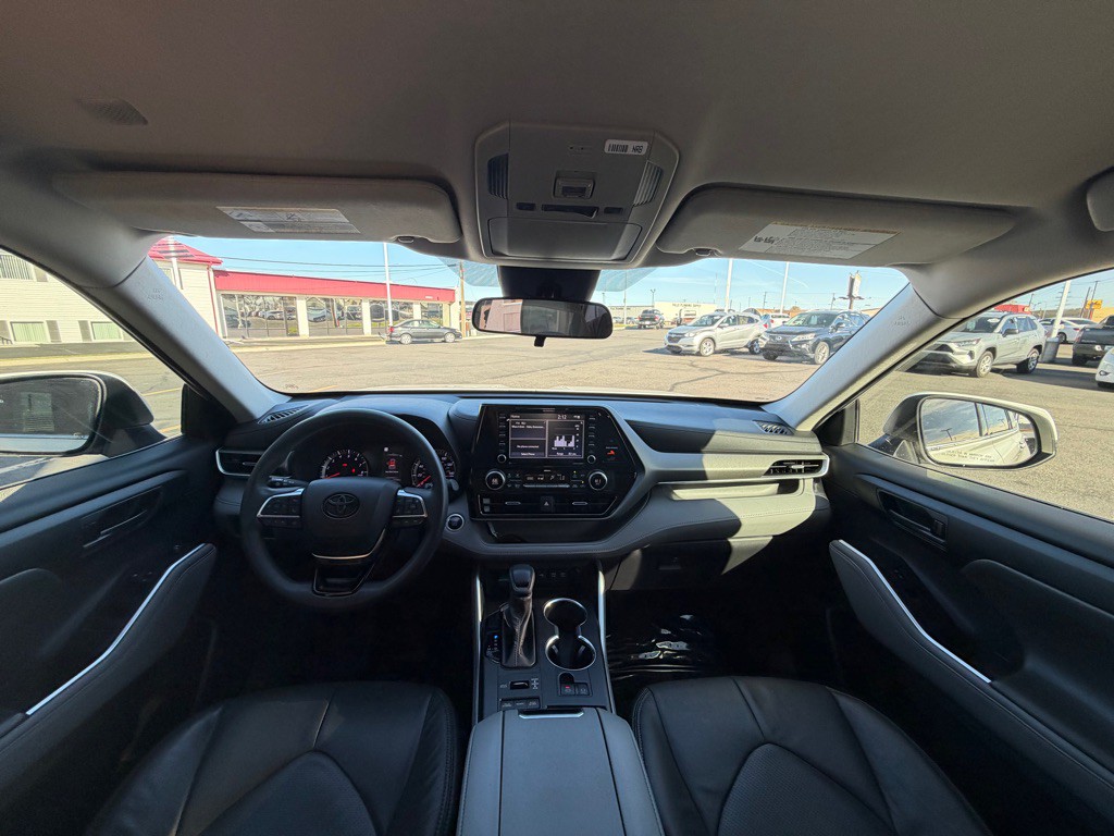 2020 Toyota Highlander Image 18