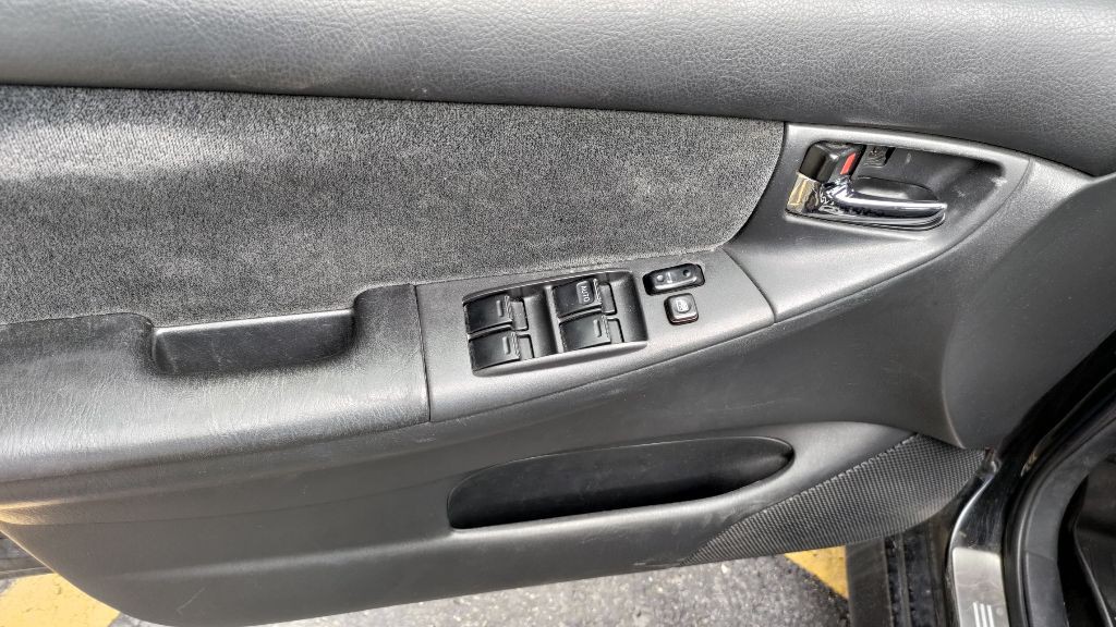 2005 Toyota Corolla Image 5