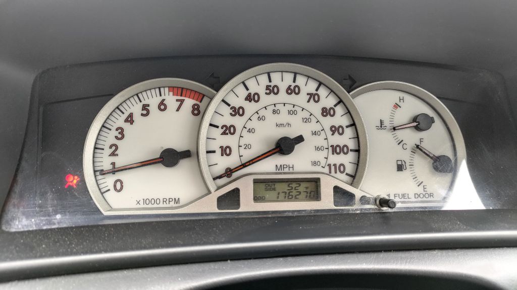 2005 Toyota Corolla Image 9