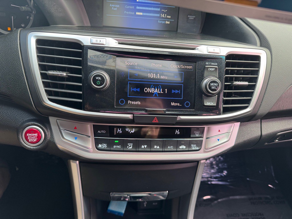 2013 Honda Accord Image 8