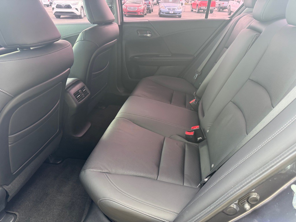 2013 Honda Accord Image 15