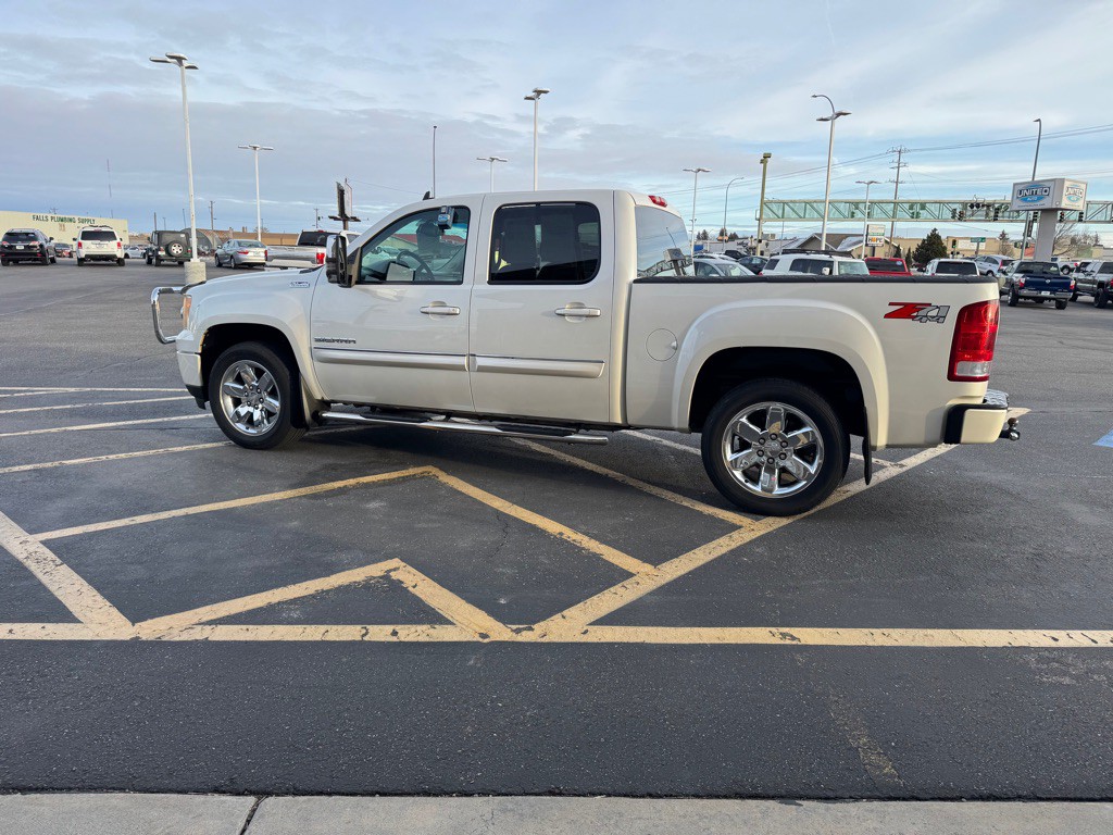 2012 GMC Sierra Image 3