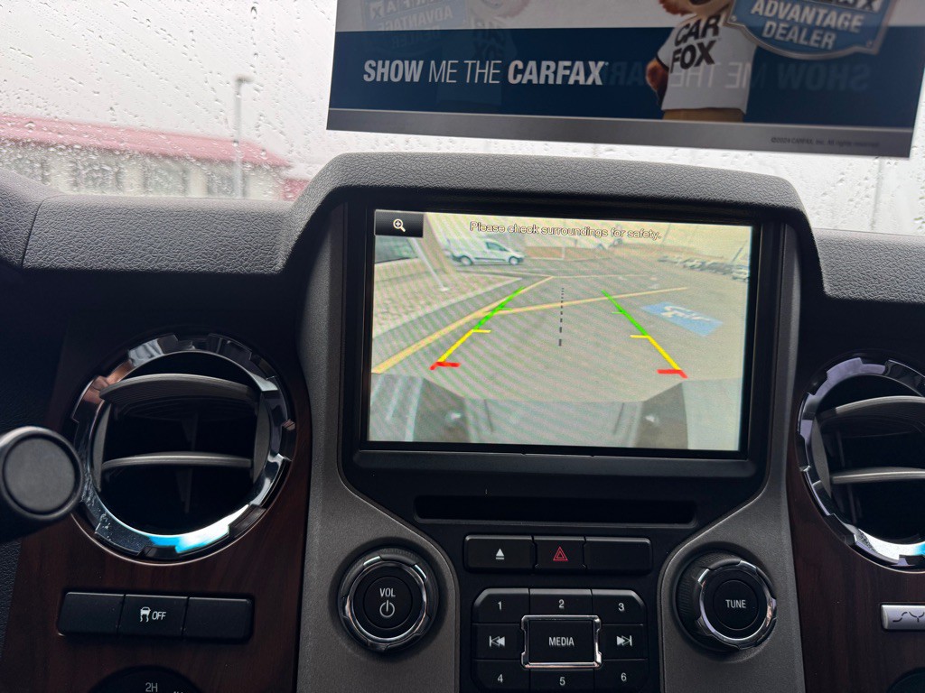 2016 Ford F-250 Image 9