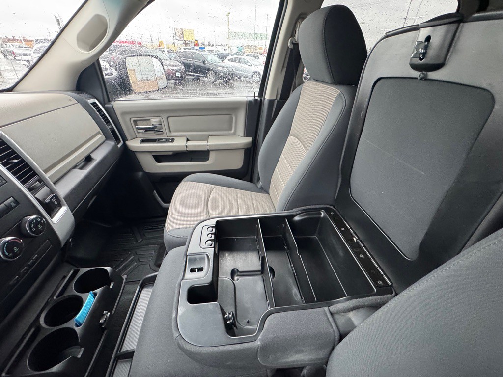 2012 Dodge Ram 2500 Image 12