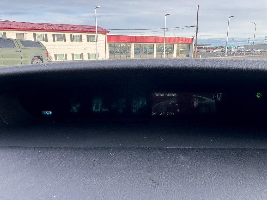 2013 Toyota Prius Image 7