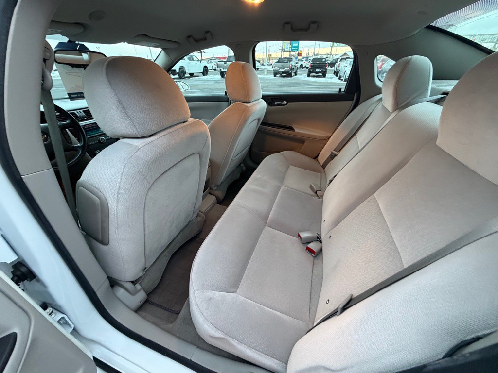 2014 Chevrolet Impala Image 17