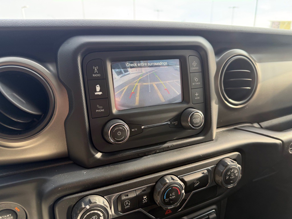 2018 Jeep Wrangler Image 13