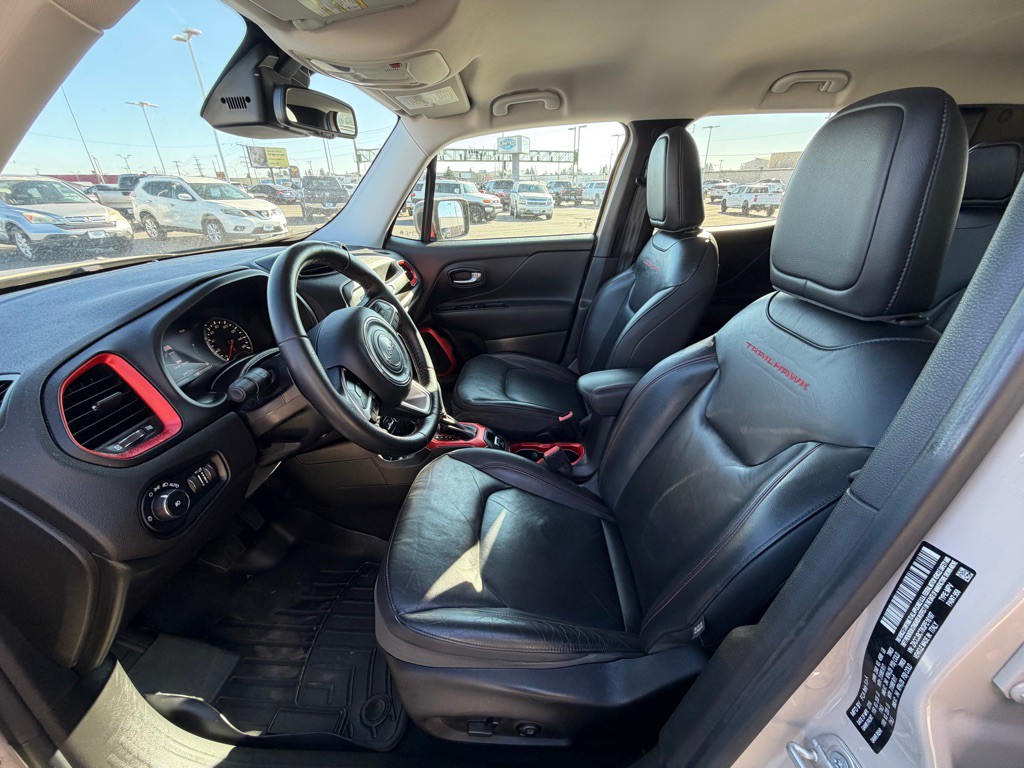 2016 Jeep Renegade Image 7