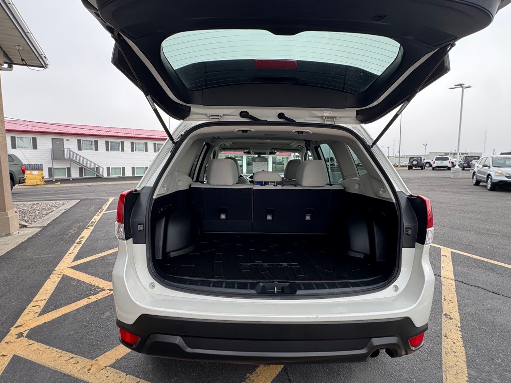 2022 Subaru Forester Image 5