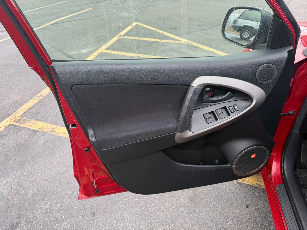 2008 Toyota Rav4 Image 5