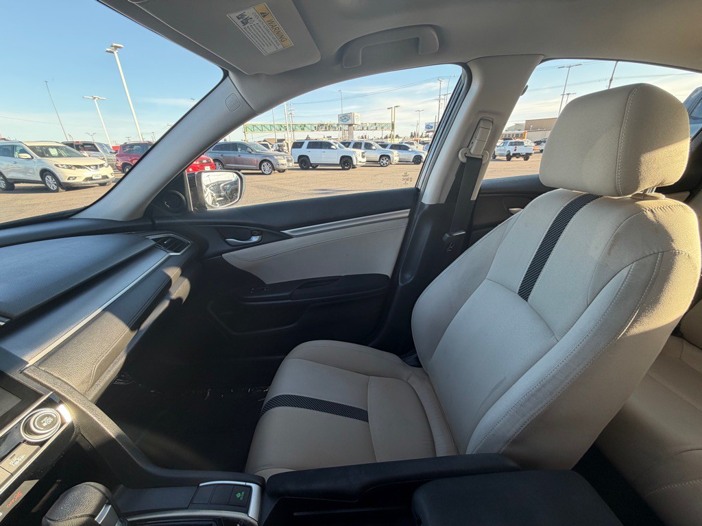 2016 Honda Civic Image 10