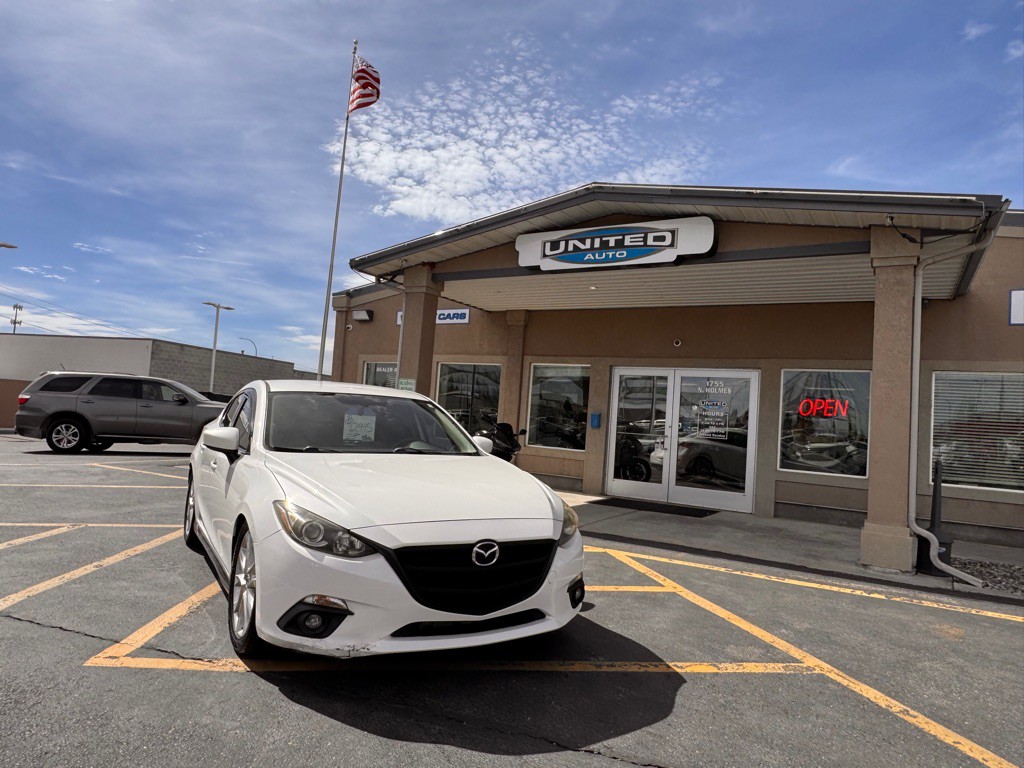 2015 Mazda Mazda3 Image 2