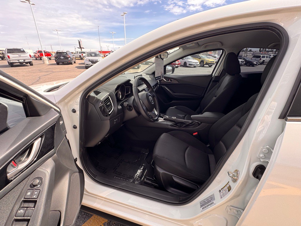 2015 Mazda Mazda3 Image 5