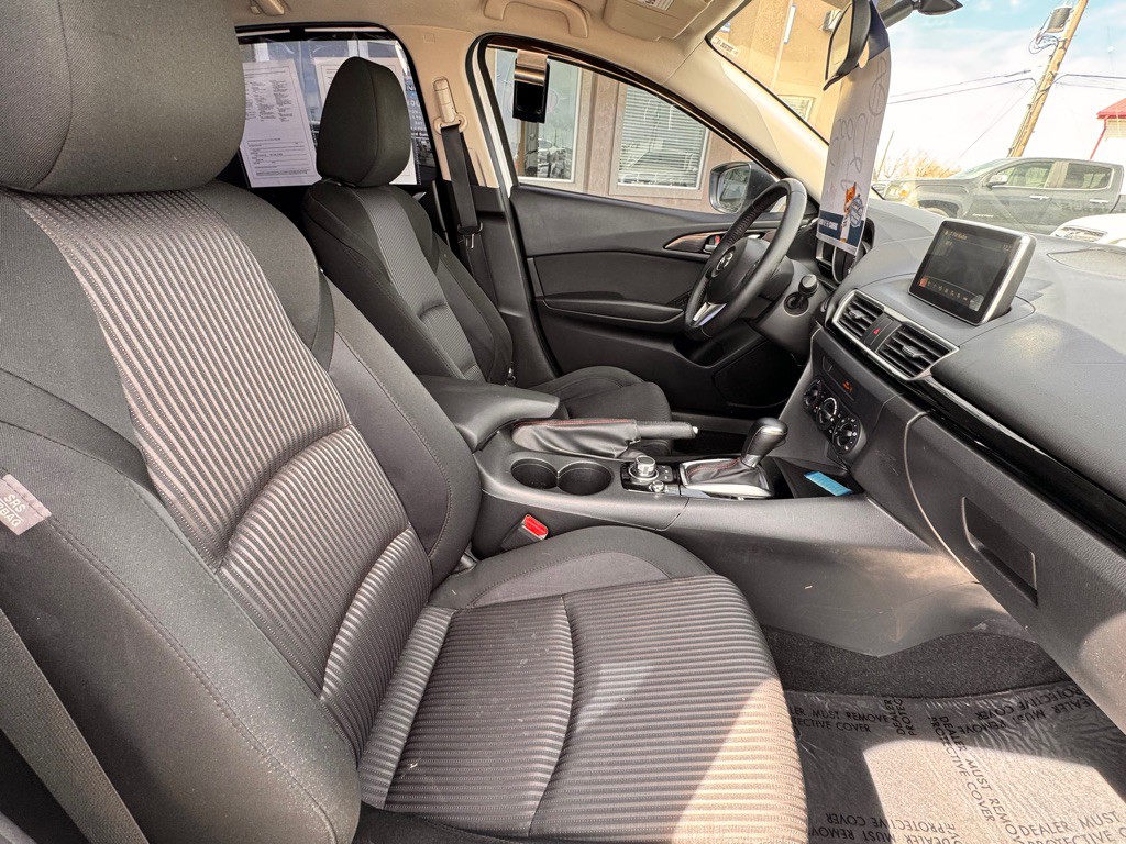 2015 Mazda Mazda3 Image 11