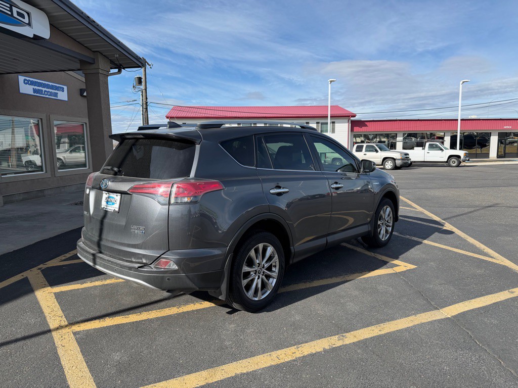2017 Toyota Rav4 Image 5