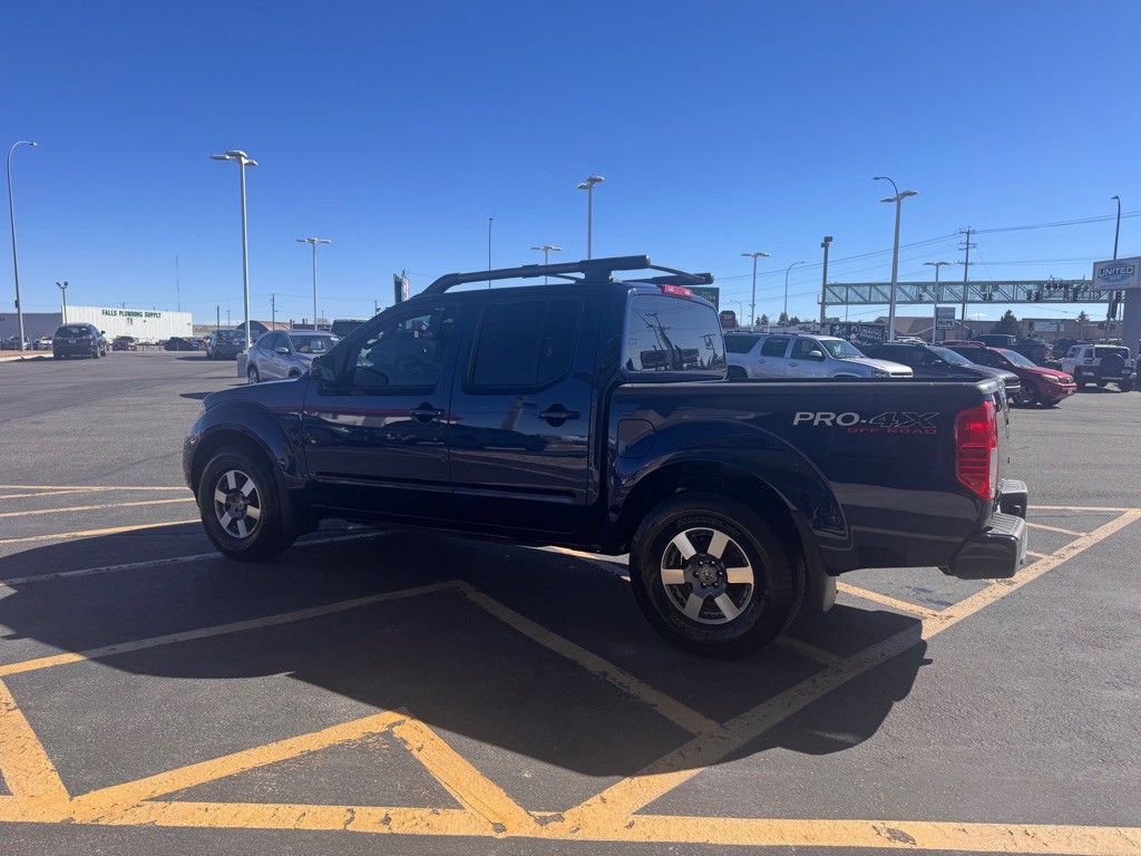 2009 Nissan Frontier Image 3