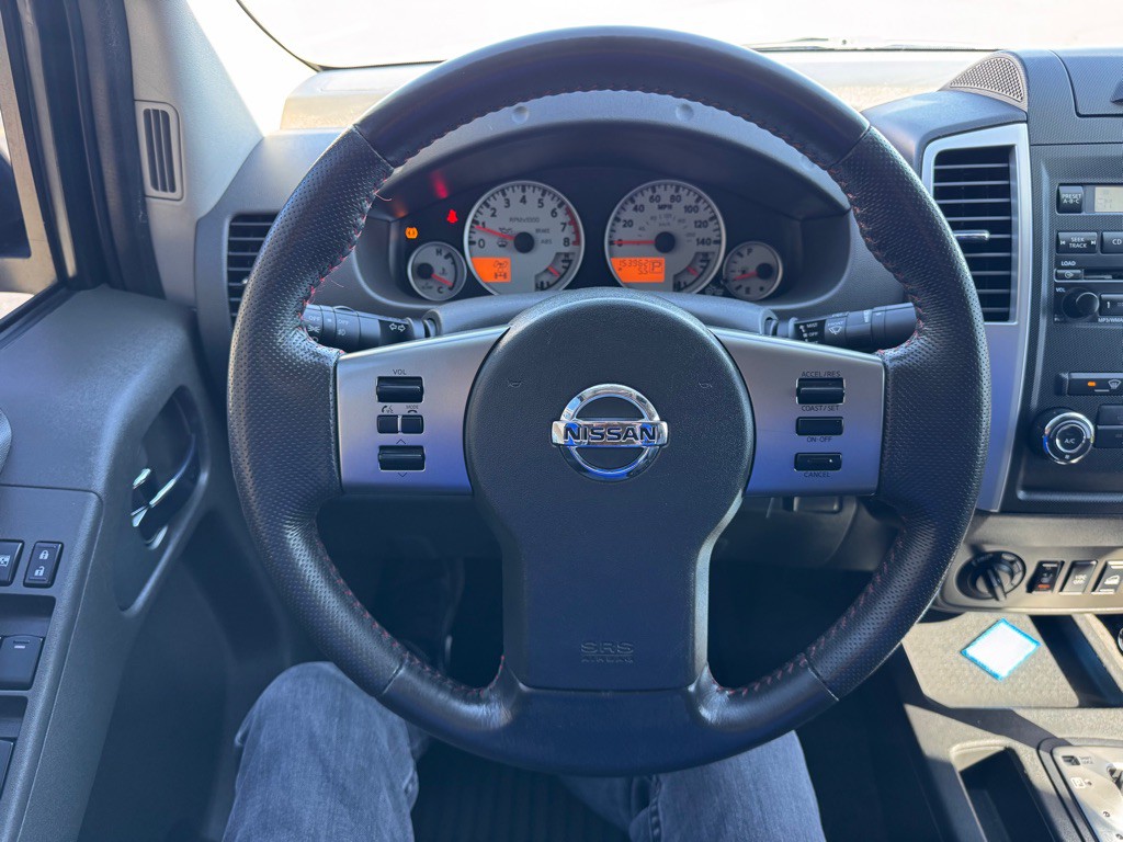 2009 Nissan Frontier Image 8