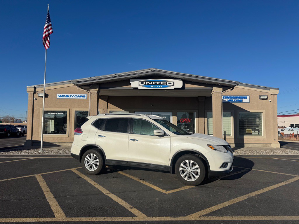 2016 Nissan Rogue Image 1