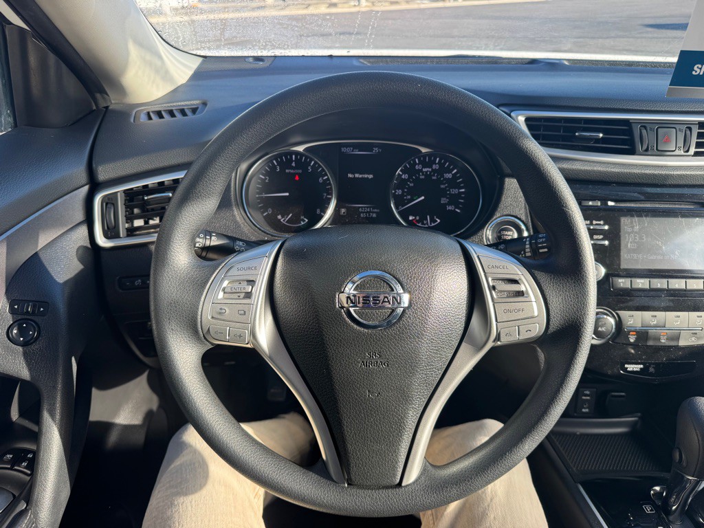 2016 Nissan Rogue Image 6