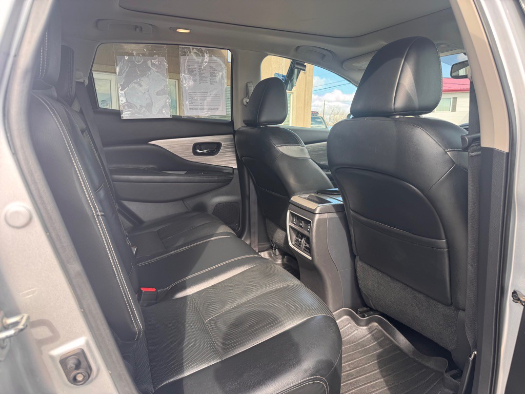 2017 Nissan Murano Image 16