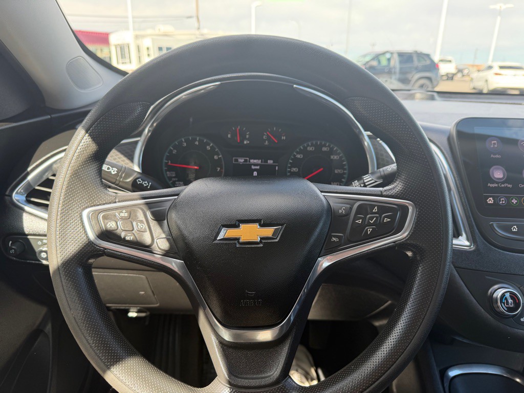 2019 Chevrolet Malibu Image 9