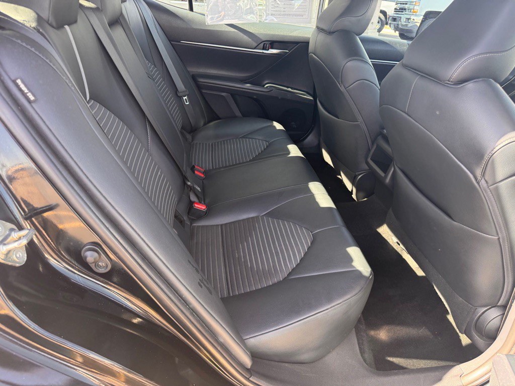 2019 Toyota Camry Image 13