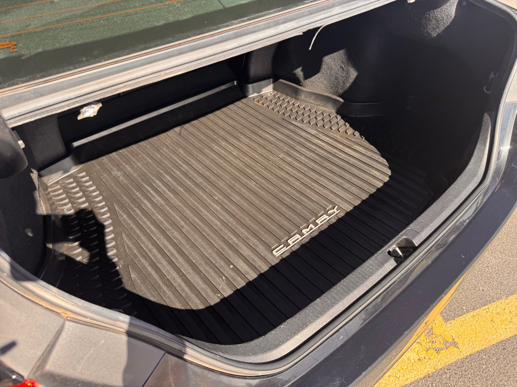 2019 Toyota Camry Image 14