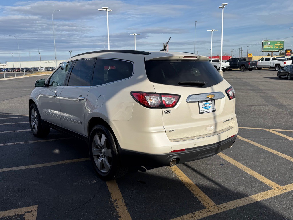 2013 Chevrolet Traverse Image 4