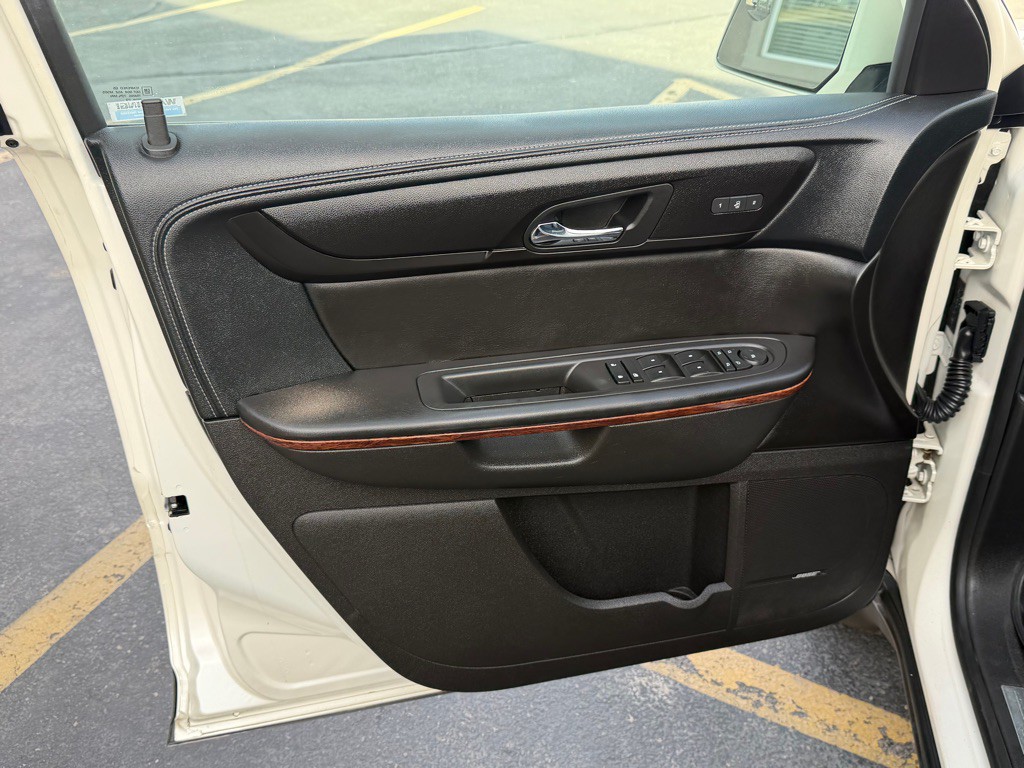 2013 Chevrolet Traverse Image 6