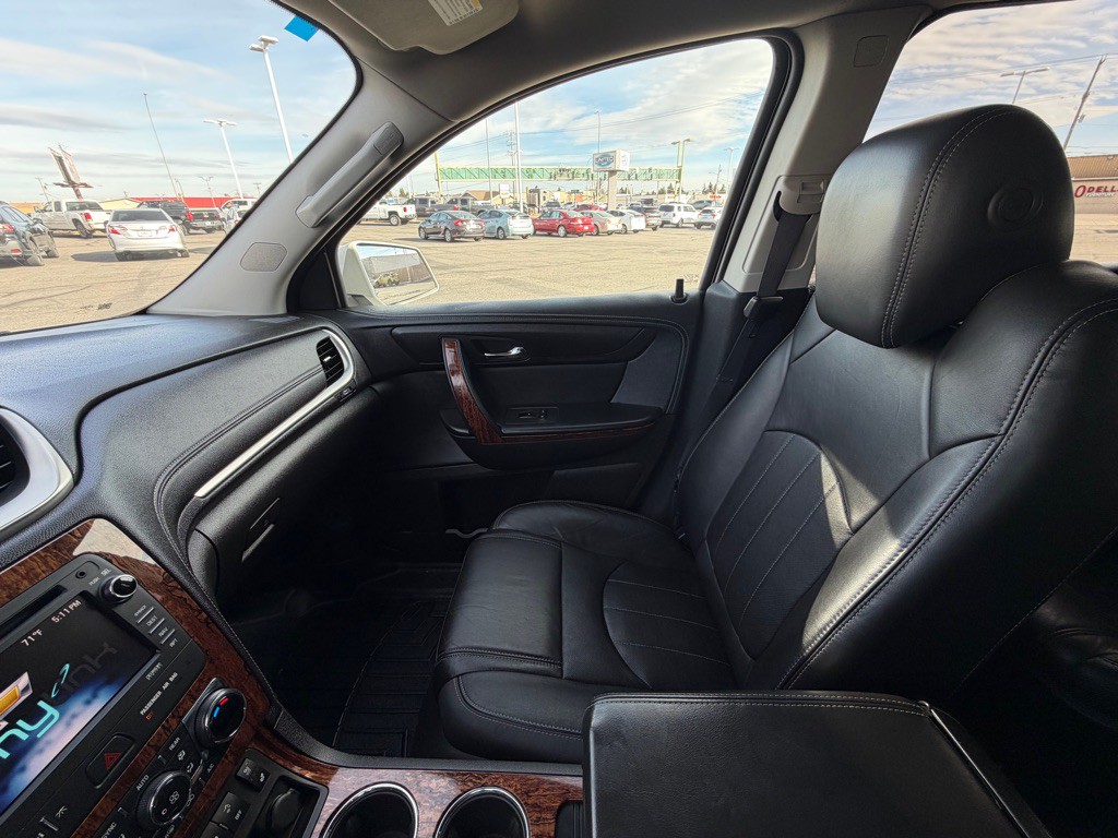 2013 Chevrolet Traverse Image 16