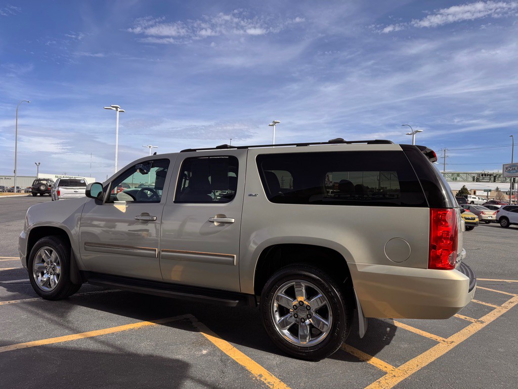 2012 GMC Yukon Image 3