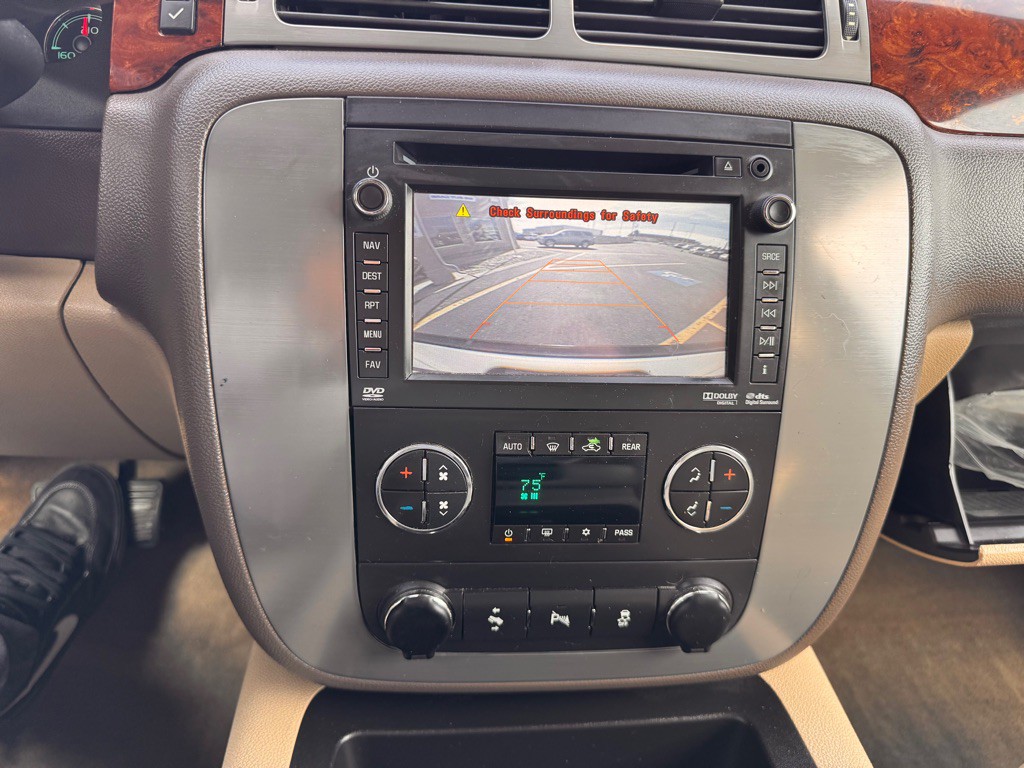2012 GMC Yukon Image 7