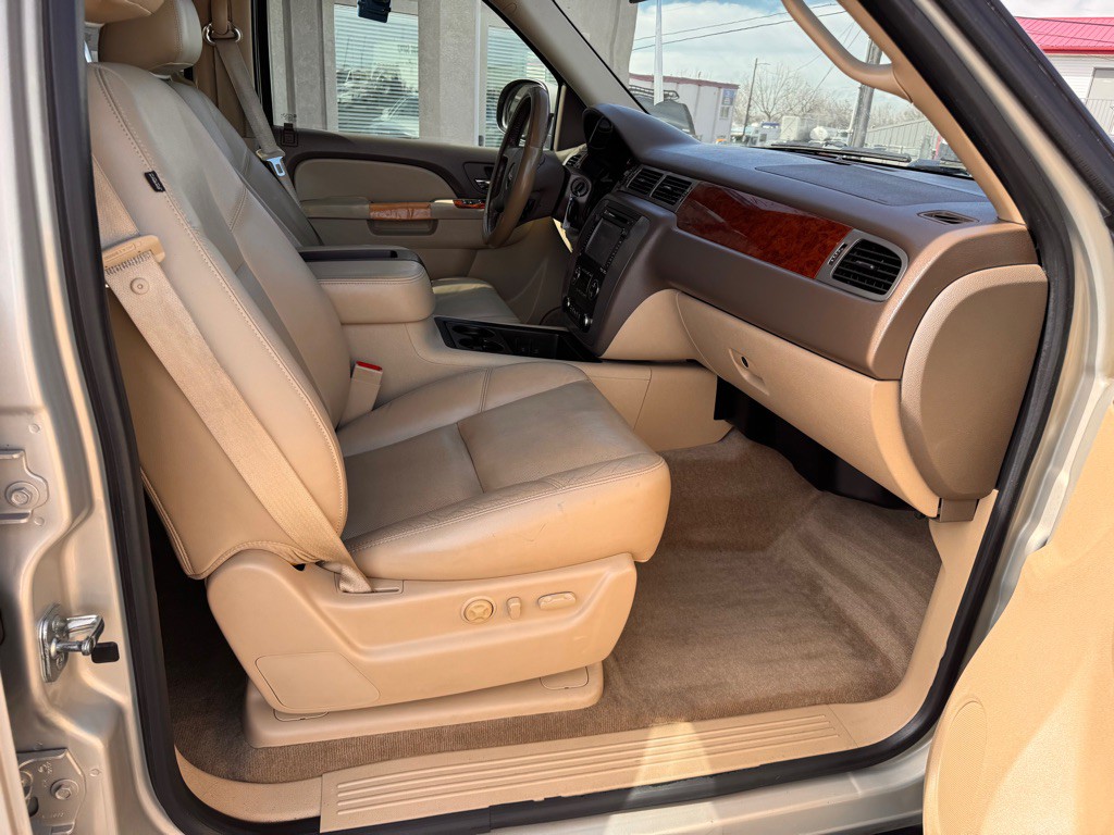2012 GMC Yukon Image 11