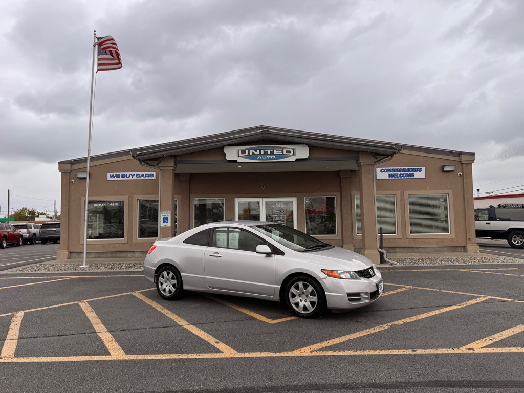 2010 Honda Civic Image 1