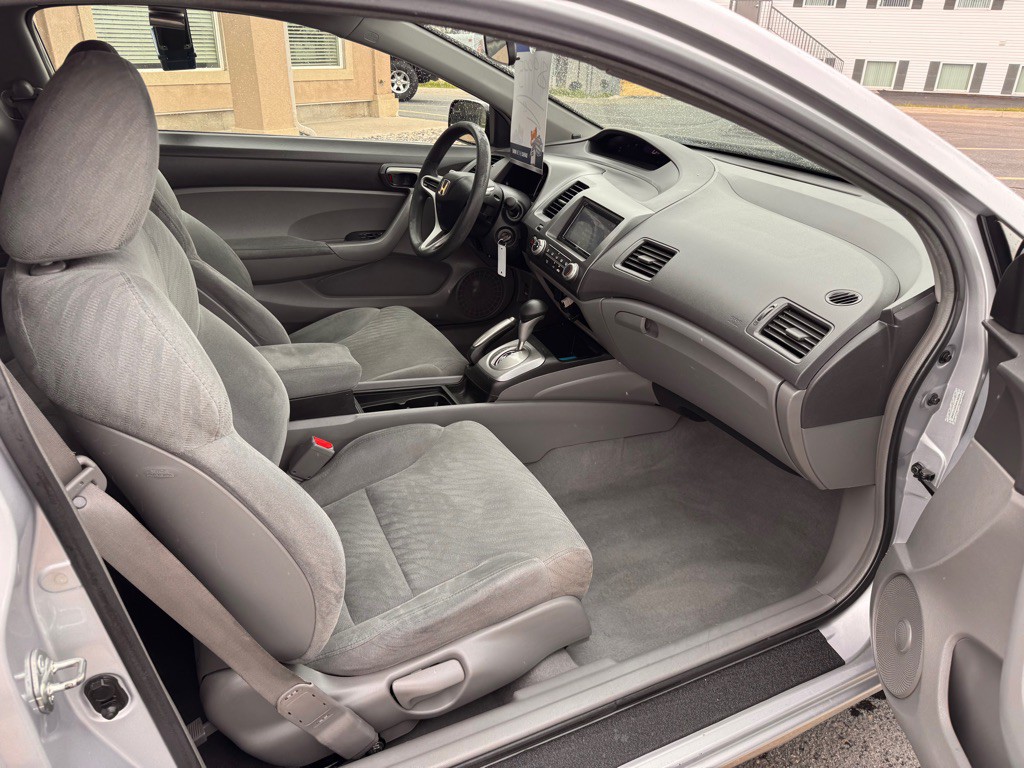 2010 Honda Civic Image 11