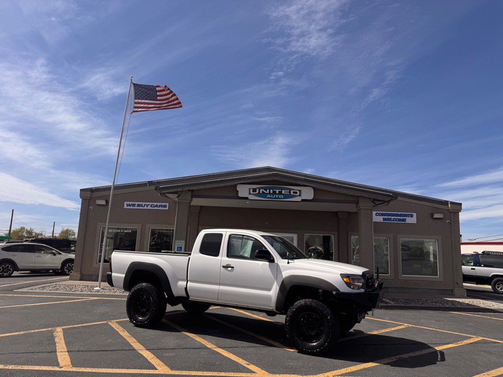 2012 Toyota Tacoma Image 1