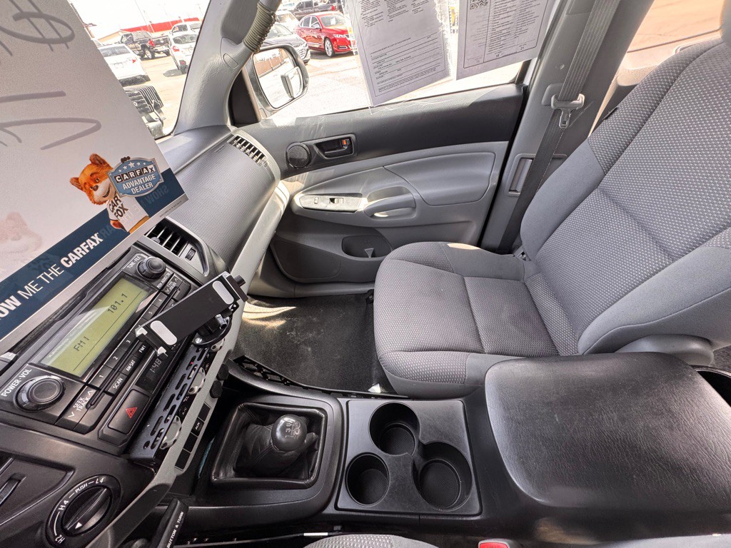 2012 Toyota Tacoma Image 9