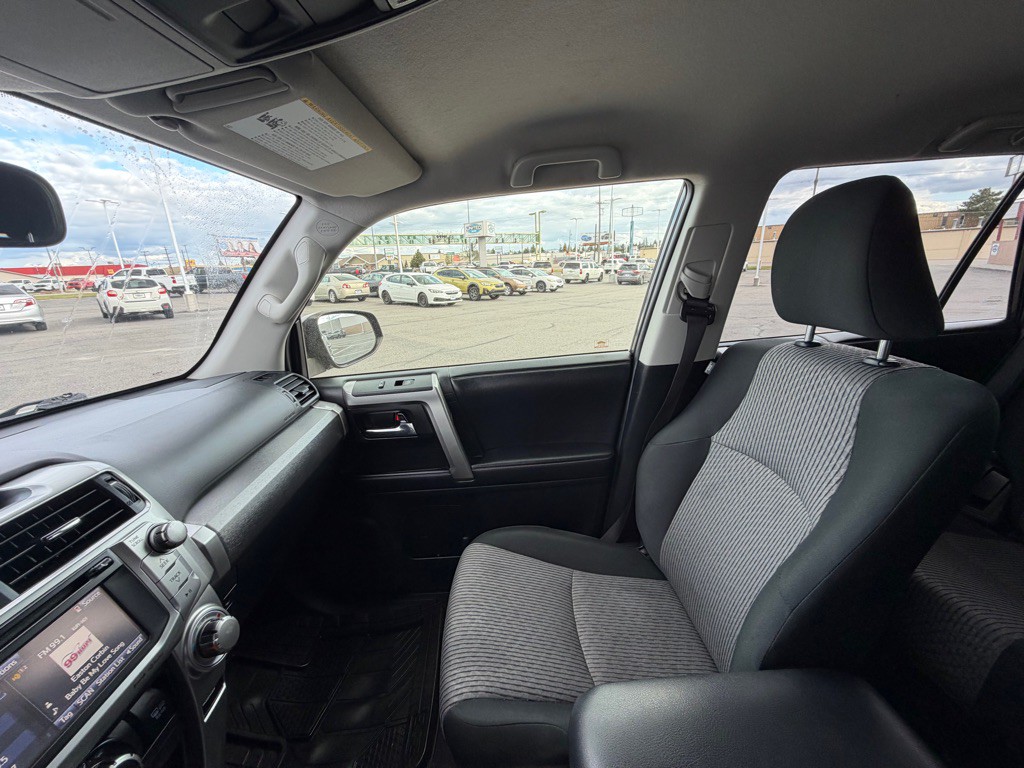 2019 Toyota 4Runner Image 11