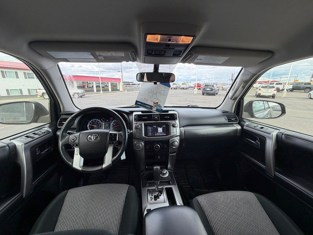 2019 Toyota 4Runner Image 13