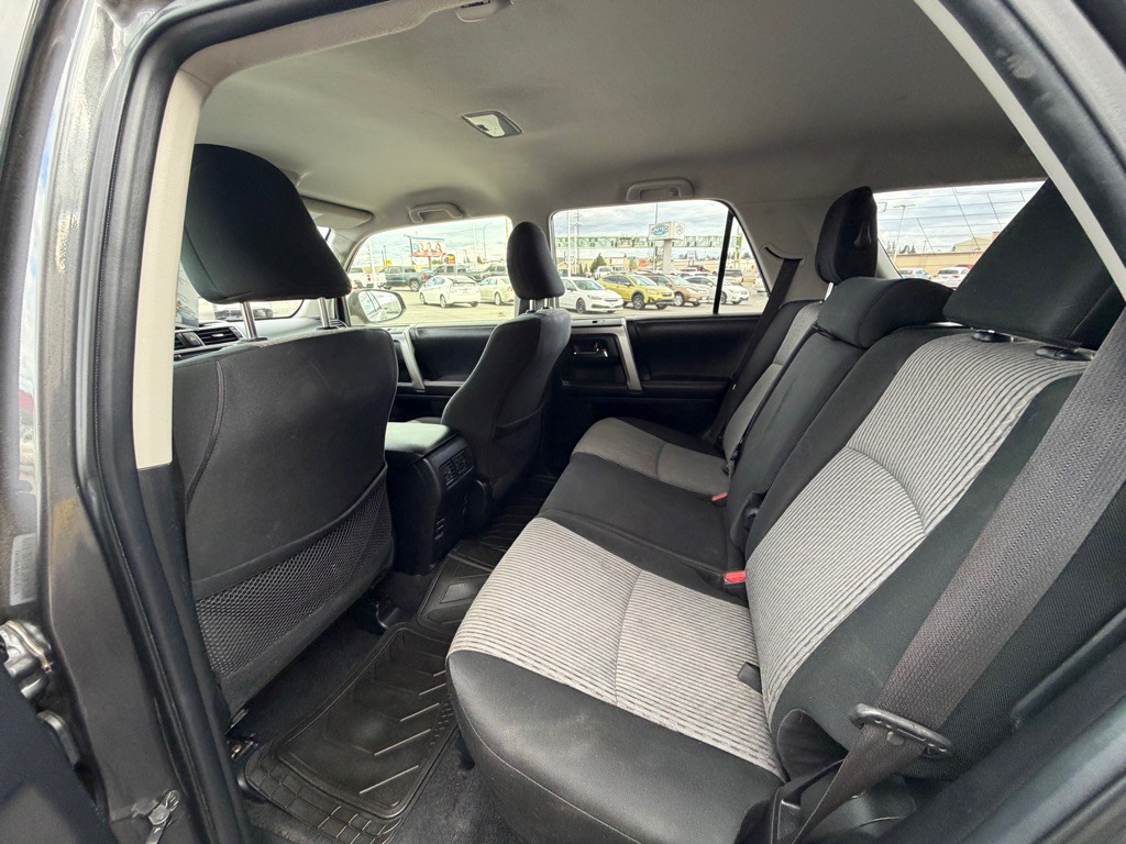 2019 Toyota 4Runner Image 14