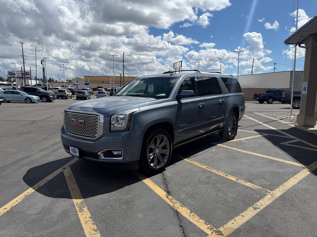 2015 GMC Yukon Image 3