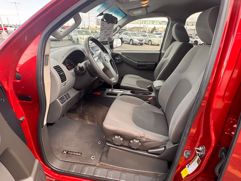 2013 Nissan Xterra Image 5