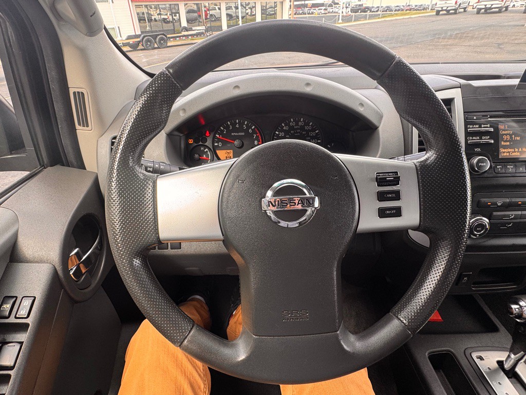 2013 Nissan Xterra Image 6